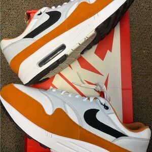 Nike Air Max 1 Monarch - Men’s Sneakers in Orange, White & Black